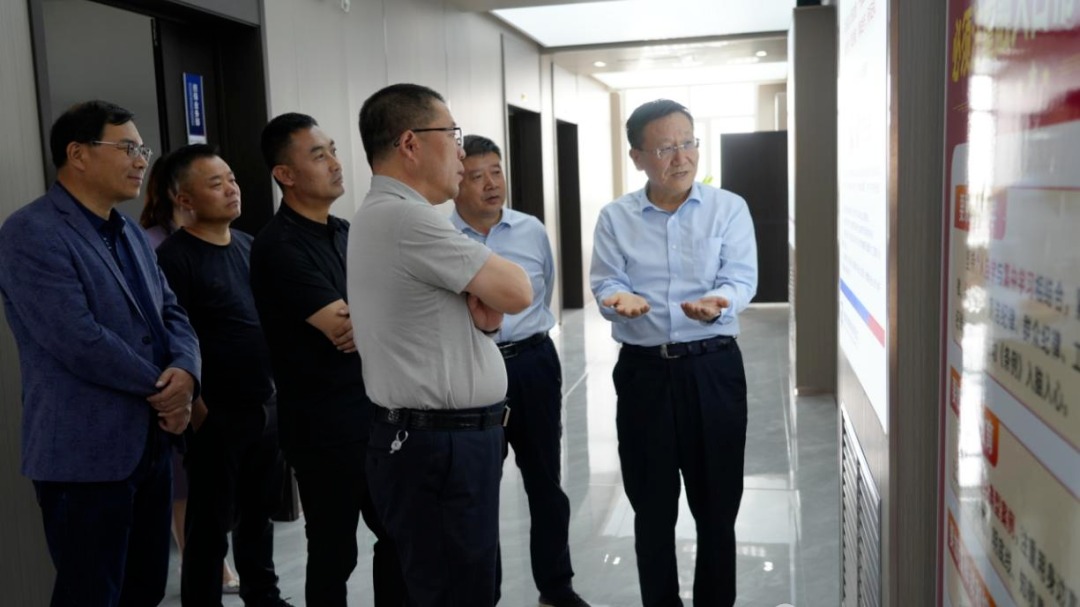 企業動態 | 甘州區委副書記、區長趙新福一行在金控張掖擔保調研