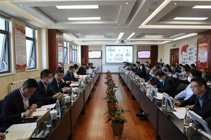 “三抓三促”我們在行動 | 甘肅金控集團傳達學(xué)習(xí)省市黨政主要領(lǐng)導(dǎo)干部學(xué)習(xí)班精神